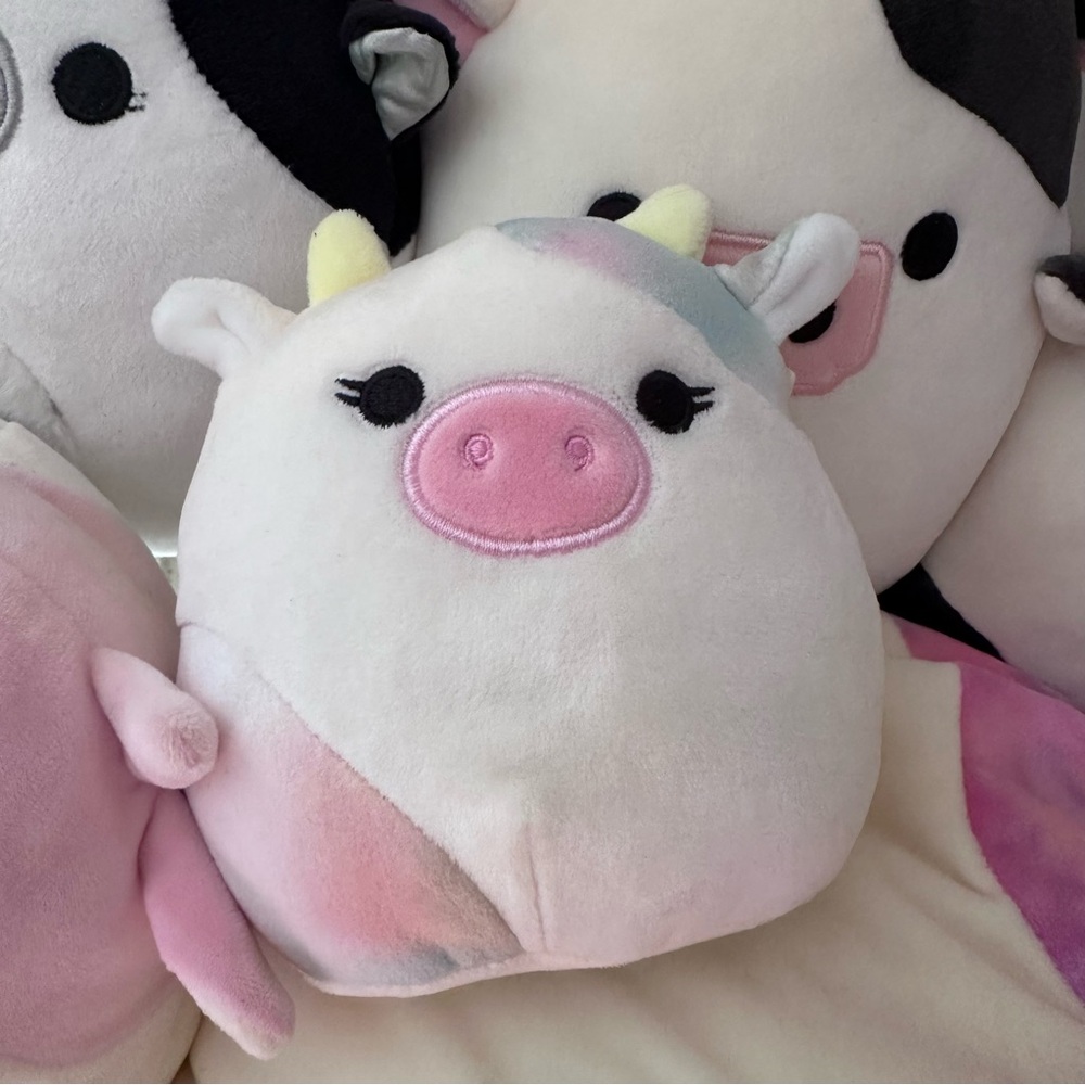 Squishmallows Cow Candess 5”